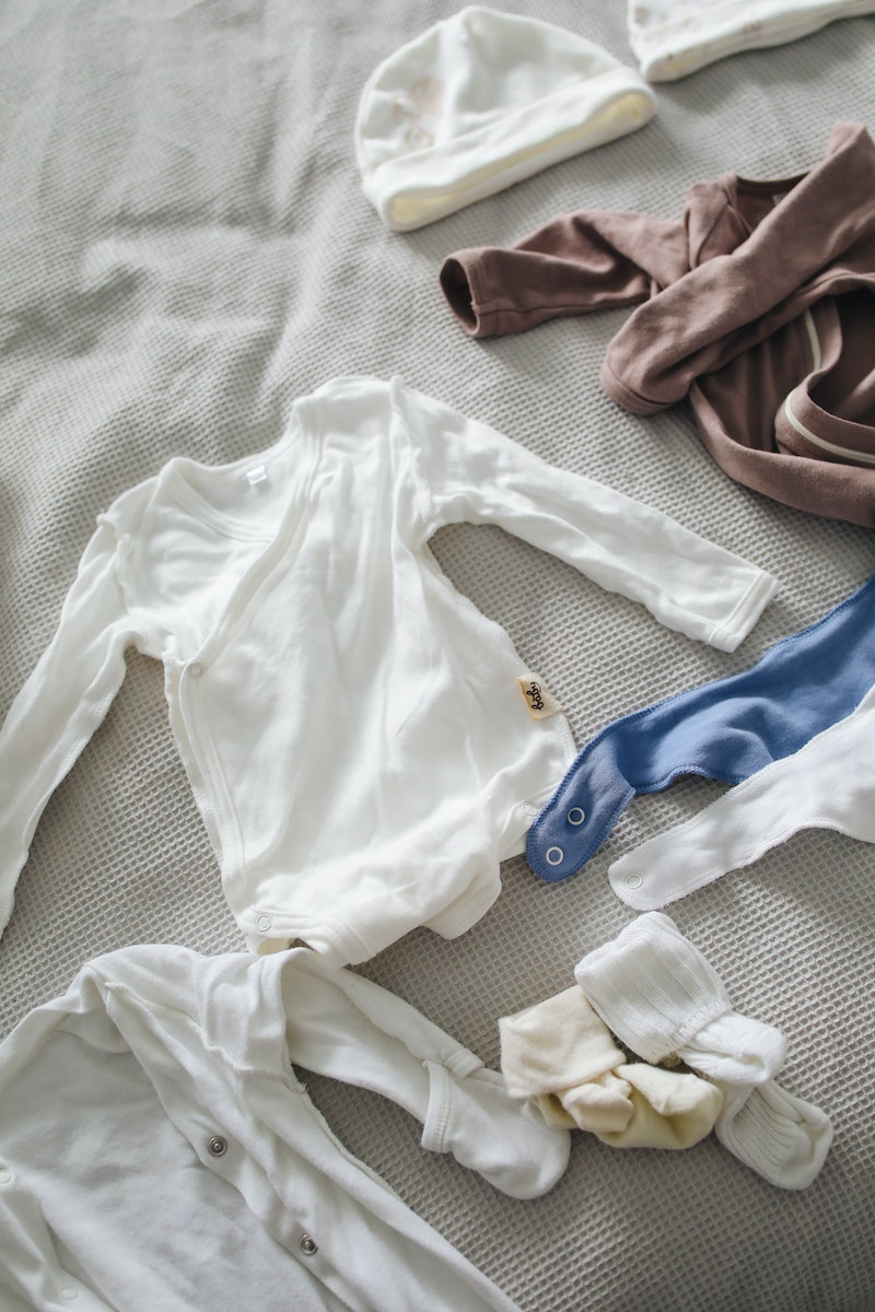 vêtements hauts pour bébé